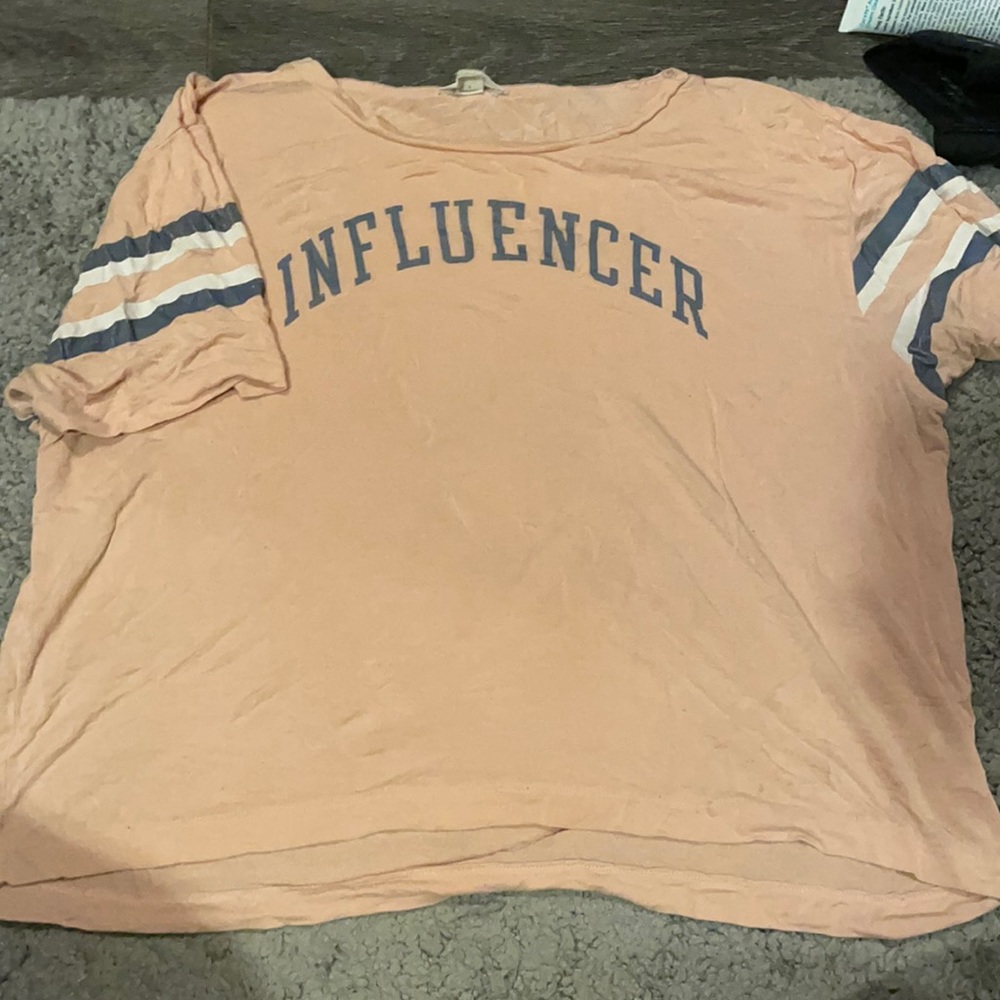 Pink influencer Tee